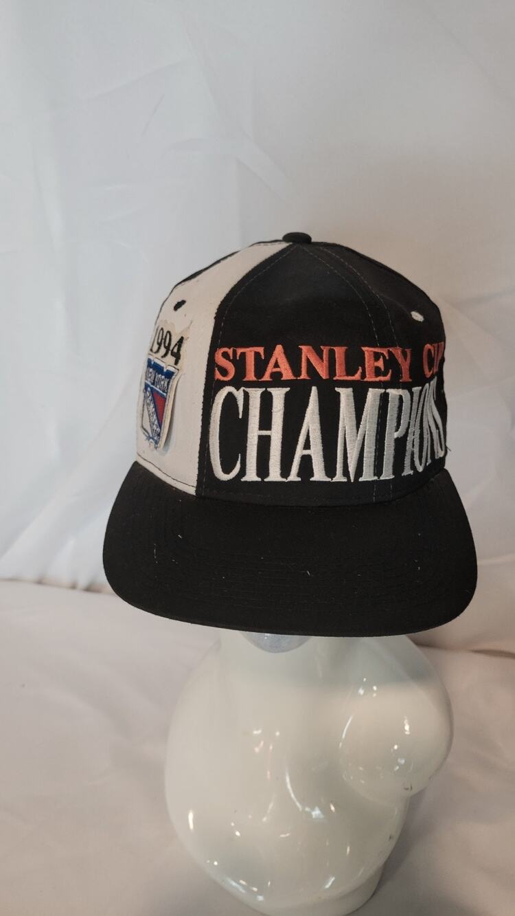 Vintage 1994 NY Rangers Stanley Cup Champions Starter Snapback Hat NHL